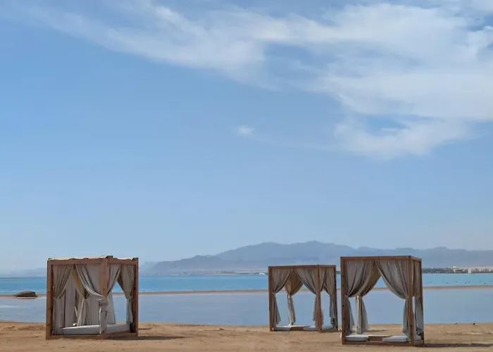 Beachfront Somabay Steps From Sea & Pool * الغردقة