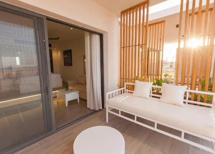 Beachfront Somabay Steps From Sea & Pool بيت للعطل *